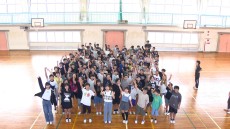 学校インタビューズ
