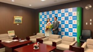 度會亜衣子さんミス日本グランプリ受賞を報告