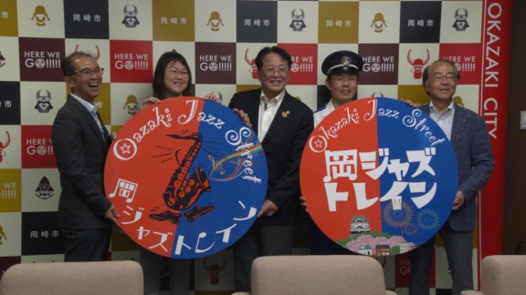 「鉄旅オブザイヤー」受賞を市長へ報告