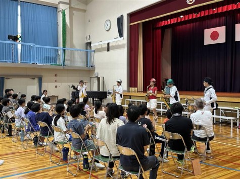 恵田小 芸術鑑賞会行われる　