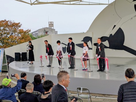 地域文化広場に大屋根完成