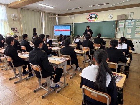 河合中「地元で働くって？」講話会