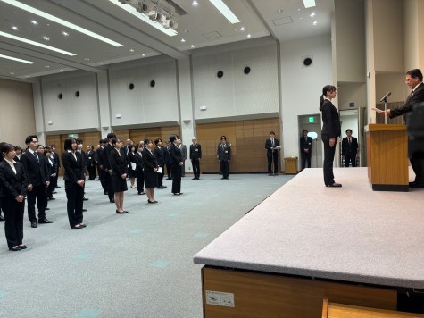 新規採用職員辞令交付式・市長訓示